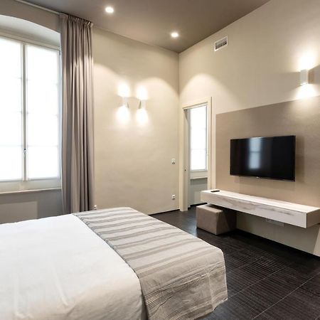 Salina Luxury Suites Parma Luaran gambar
