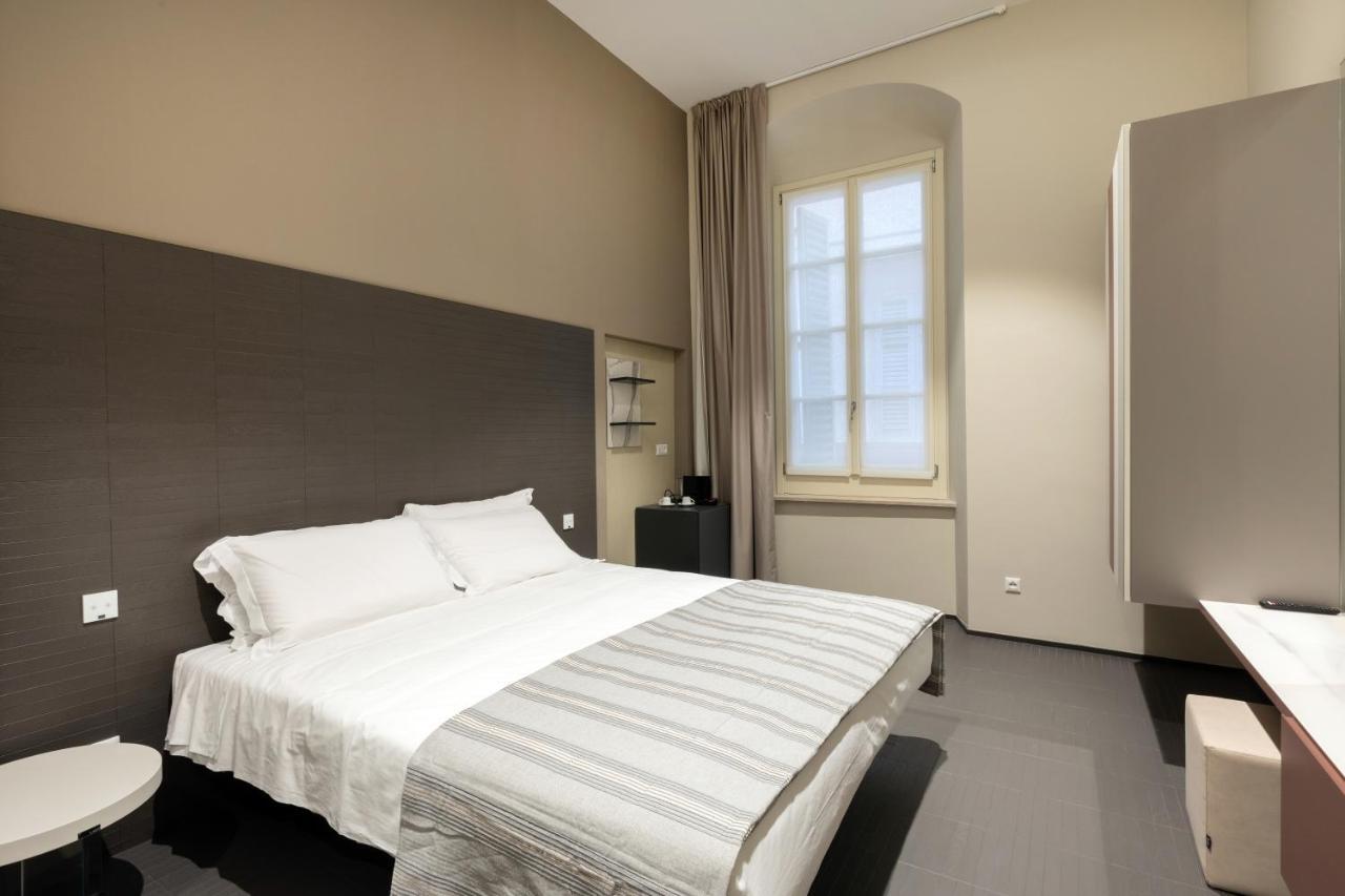 Salina Luxury Suites Parma Luaran gambar