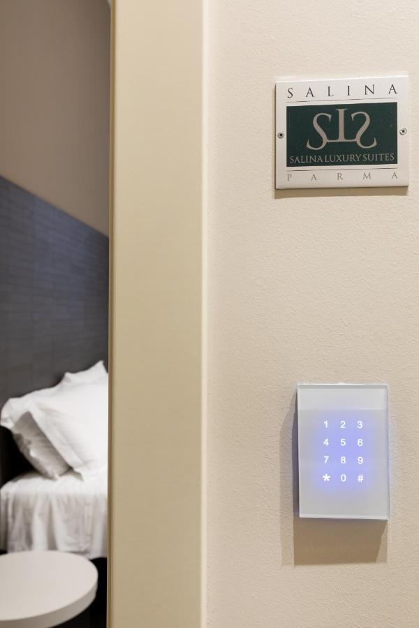 Salina Luxury Suites Parma Luaran gambar