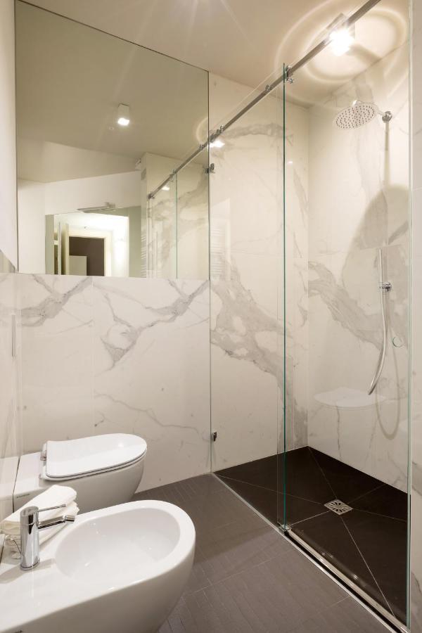 Salina Luxury Suites Parma Luaran gambar